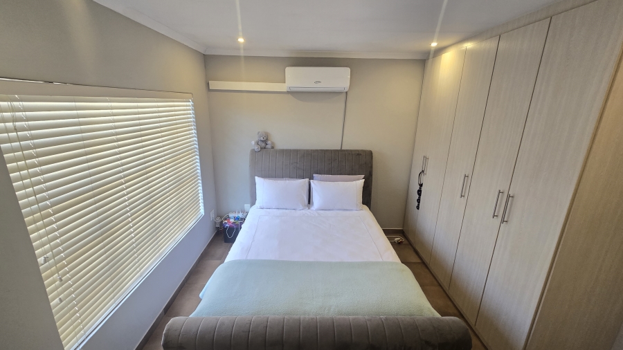 3 Bedroom Property for Sale in Waterkloof East North West